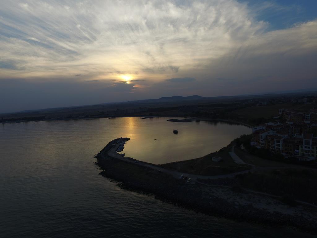 Visit Sunny Beach Marina Apartments Ravda Extérieur photo